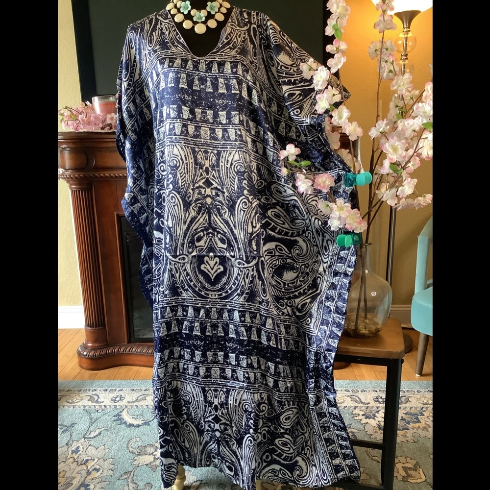 LOWEST🌺 NWT WINLAR BLUE SATIN CHARMEUSE FULL LENGTH CAFTAN - Picture 6 of 13